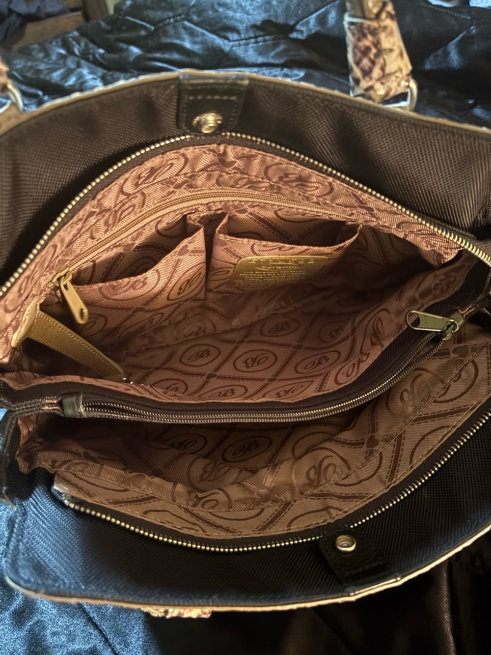 Brighton Shoulder Bag – Early 2000s - Picture 6 of 9